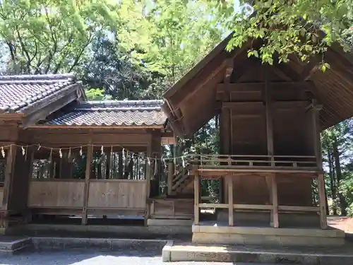 白山神社の本殿・本堂