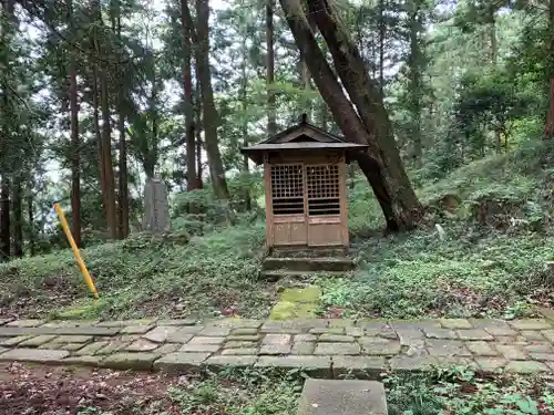 静神社の末社