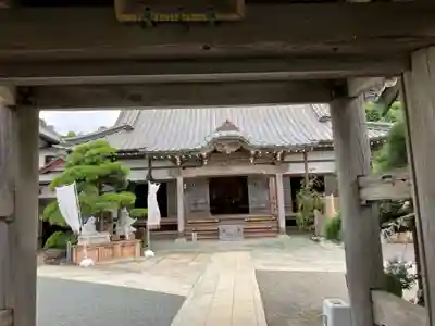 満福寺の本殿・本堂