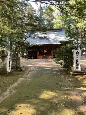 東蕗田天満社の{uncategorized: "未分類", other: "その他", undefined: "問題あり", building: "その他建物", grave: "お墓", sacred_gate: "鳥居", guardian: "狛犬", statue: "像", buddha: "仏像", history: "歴史", nature: "自然", garden: "庭園", animal: "動物", pagoda: "塔", temizu: "手水舎", mountain_gate: "山門・神門", sanctuary: "本殿・本堂", subordinate: "末社・摂社", art: "芸術", scenery: "景色", jizo: "地蔵", ema: "絵馬", goshuin: "御朱印", omikuji: "おみくじ", items: "授与品その他", amulet: "お守り", goshuincho: "御朱印帳", eats: "食事", festival: "お祭り", votive_dance: "神楽", shichigosan: "七五三参", wedding: "結婚式", experience: "体験その他", initially: "初詣", around: "周辺", anti_infection: "感染症対策"}