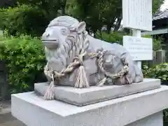 羊神社の狛犬