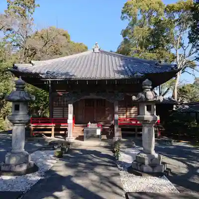 日吉浅間神社の本殿・本堂