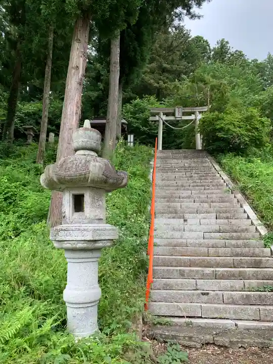 御嶽神社の鳥居