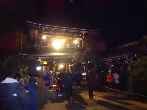 萬蔵寺の山門・神門