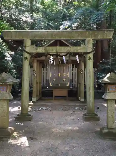 丹生神社の末社・摂社