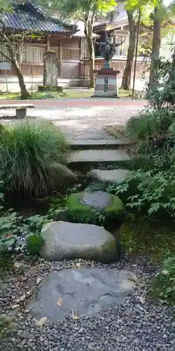 尾山神社の庭園