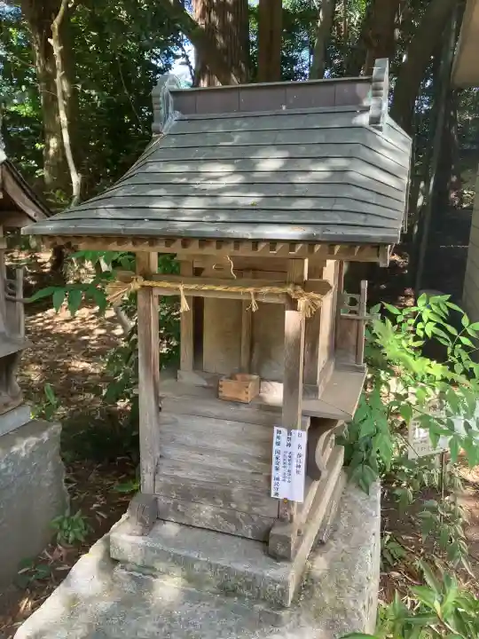 大宝八幡宮の{uncategorized: "未分類", other: "その他", undefined: "問題あり", building: "その他建物", grave: "お墓", sacred_gate: "鳥居", guardian: "狛犬", statue: "像", buddha: "仏像", history: "歴史", nature: "自然", garden: "庭園", animal: "動物", pagoda: "塔", temizu: "手水舎", mountain_gate: "山門・神門", sanctuary: "本殿・本堂", subordinate: "末社・摂社", art: "芸術", scenery: "景色", jizo: "地蔵", ema: "絵馬", goshuin: "御朱印", omikuji: "おみくじ", items: "授与品その他", amulet: "お守り", goshuincho: "御朱印帳", eats: "食事", festival: "お祭り", votive_dance: "神楽", shichigosan: "七五三参", wedding: "結婚式", experience: "体験その他", initially: "初詣", around: "周辺", anti_infection: "感染症対策"}