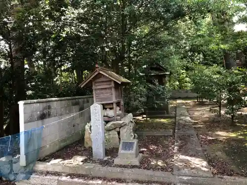 湊口神社の末社・摂社
