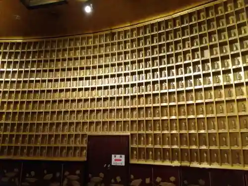 東本願寺本廟 牛久浄苑（牛久大仏）のその他建物