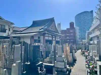 龍閑寺の{uncategorized: "未分類", other: "その他", undefined: "問題あり", building: "その他建物", grave: "お墓", sacred_gate: "鳥居", guardian: "狛犬", statue: "像", buddha: "仏像", history: "歴史", nature: "自然", garden: "庭園", animal: "動物", pagoda: "塔", temizu: "手水舎", mountain_gate: "山門・神門", sanctuary: "本殿・本堂", subordinate: "末社・摂社", art: "芸術", scenery: "景色", jizo: "地蔵", ema: "絵馬", goshuin: "御朱印", omikuji: "おみくじ", items: "授与品その他", amulet: "お守り", goshuincho: "御朱印帳", eats: "食事", festival: "お祭り", votive_dance: "神楽", shichigosan: "七五三参", wedding: "結婚式", experience: "体験その他", initially: "初詣", around: "周辺", anti_infection: "感染症対策"}
