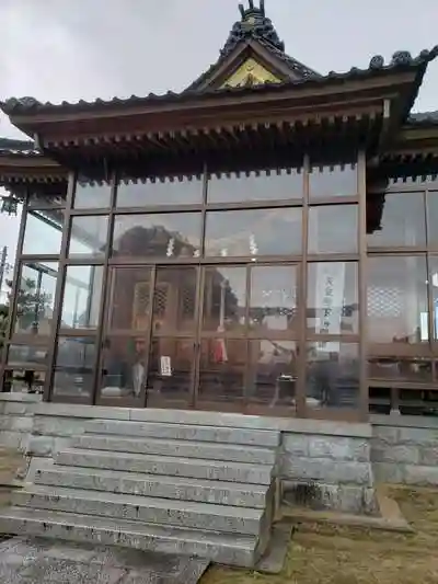建石勝神社の本殿