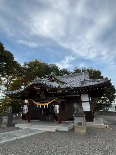 富士浅間神社の{uncategorized: "未分類", other: "その他", undefined: "問題あり", building: "その他建物", grave: "お墓", sacred_gate: "鳥居", guardian: "狛犬", statue: "像", buddha: "仏像", history: "歴史", nature: "自然", garden: "庭園", animal: "動物", pagoda: "塔", temizu: "手水舎", mountain_gate: "山門・神門", sanctuary: "本殿・本堂", subordinate: "末社・摂社", art: "芸術", scenery: "景色", jizo: "地蔵", ema: "絵馬", goshuin: "御朱印", omikuji: "おみくじ", items: "授与品その他", amulet: "お守り", goshuincho: "御朱印帳", eats: "食事", festival: "お祭り", votive_dance: "神楽", shichigosan: "七五三参", wedding: "結婚式", experience: "体験その他", initially: "初詣", around: "周辺", anti_infection: "感染症対策"}