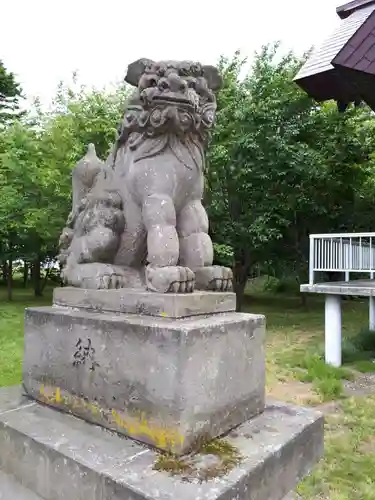 南長沼神社の狛犬