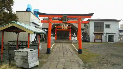 輪西稲荷神社の鳥居