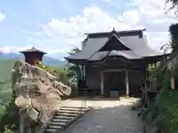 宝珠山 立石寺の本殿・本堂
