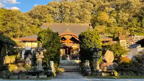 野坂寺の本殿・本堂