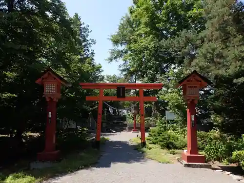 比布神社の鳥居