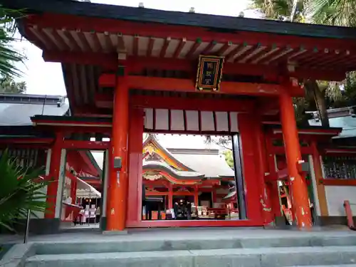 青島神社（青島神宮）の山門・神門