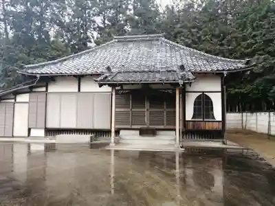 真住院の本殿・本堂