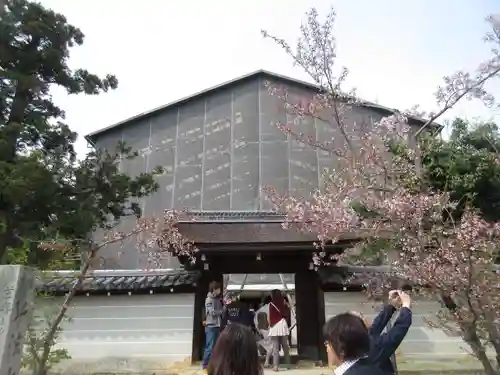 仁和寺の山門・神門