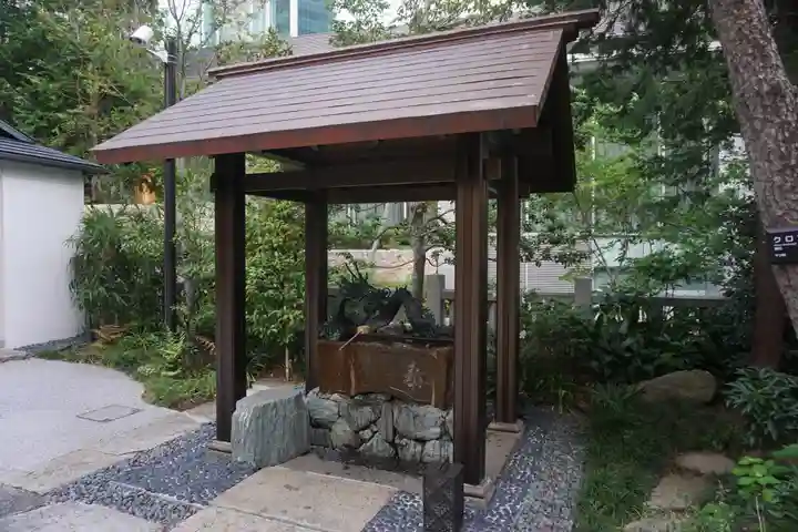 六本木天祖神社の手水舎