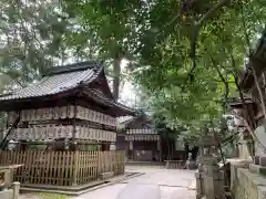 八神社の建物その他