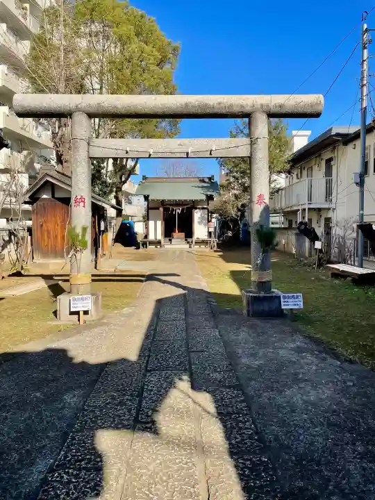 牛込柳町天祖神社の{uncategorized: "未分類", other: "その他", undefined: "問題あり", building: "その他建物", grave: "お墓", sacred_gate: "鳥居", guardian: "狛犬", statue: "像", buddha: "仏像", history: "歴史", nature: "自然", garden: "庭園", animal: "動物", pagoda: "塔", temizu: "手水舎", mountain_gate: "山門・神門", sanctuary: "本殿・本堂", subordinate: "末社・摂社", art: "芸術", scenery: "景色", jizo: "地蔵", ema: "絵馬", goshuin: "御朱印", omikuji: "おみくじ", items: "授与品その他", amulet: "お守り", goshuincho: "御朱印帳", eats: "食事", festival: "お祭り", votive_dance: "神楽", shichigosan: "七五三参", wedding: "結婚式", experience: "体験その他", initially: "初詣", around: "周辺", anti_infection: "感染症対策"}