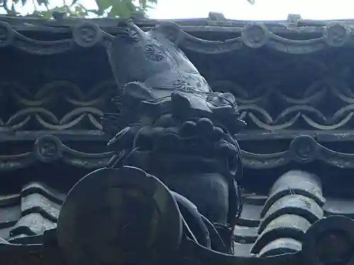 頥気神社の狛犬