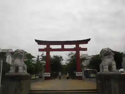 鶴岡八幡宮の鳥居