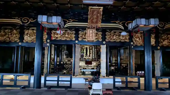 光明寺の本殿・本堂