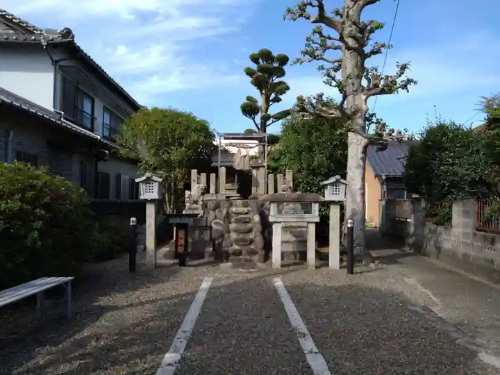 三狐社(鹿田)のその他建物