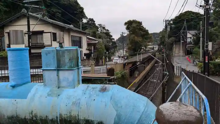 極楽寺(霊鷲山感應院極楽律寺)の周辺