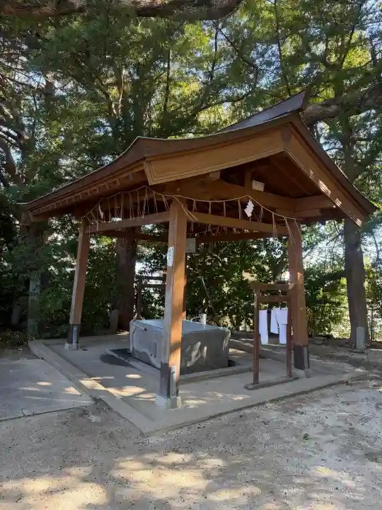 菊池神社の{uncategorized: "未分類", other: "その他", undefined: "問題あり", building: "その他建物", grave: "お墓", sacred_gate: "鳥居", guardian: "狛犬", statue: "像", buddha: "仏像", history: "歴史", nature: "自然", garden: "庭園", animal: "動物", pagoda: "塔", temizu: "手水舎", mountain_gate: "山門・神門", sanctuary: "本殿・本堂", subordinate: "末社・摂社", art: "芸術", scenery: "景色", jizo: "地蔵", ema: "絵馬", goshuin: "御朱印", omikuji: "おみくじ", items: "授与品その他", amulet: "お守り", goshuincho: "御朱印帳", eats: "食事", festival: "お祭り", votive_dance: "神楽", shichigosan: "七五三参", wedding: "結婚式", experience: "体験その他", initially: "初詣", around: "周辺", anti_infection: "感染症対策"}