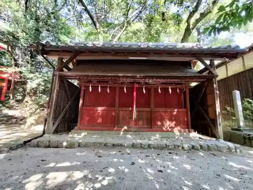 新屋坐天照御魂神社の末社