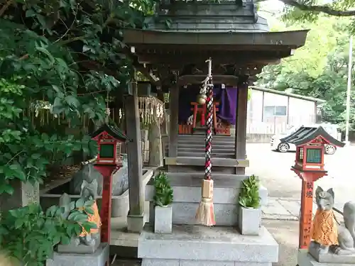 八王子神社の末社