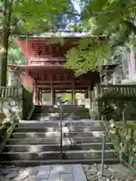 宝積山光前寺の山門・神門