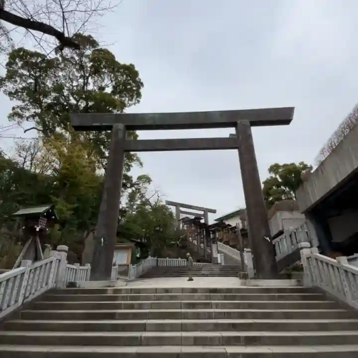 伊勢山皇大神宮の{uncategorized: "未分類", other: "その他", undefined: "問題あり", building: "その他建物", grave: "お墓", sacred_gate: "鳥居", guardian: "狛犬", statue: "像", buddha: "仏像", history: "歴史", nature: "自然", garden: "庭園", animal: "動物", pagoda: "塔", temizu: "手水舎", mountain_gate: "山門・神門", sanctuary: "本殿・本堂", subordinate: "末社・摂社", art: "芸術", scenery: "景色", jizo: "地蔵", ema: "絵馬", goshuin: "御朱印", omikuji: "おみくじ", items: "授与品その他", amulet: "お守り", goshuincho: "御朱印帳", eats: "食事", festival: "お祭り", votive_dance: "神楽", shichigosan: "七五三参", wedding: "結婚式", experience: "体験その他", initially: "初詣", around: "周辺", anti_infection: "感染症対策"}