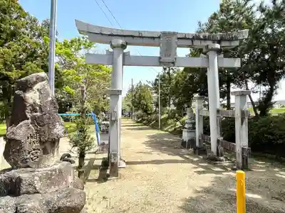 八幡神社の鳥居