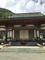 玉泉寺の本殿・本堂