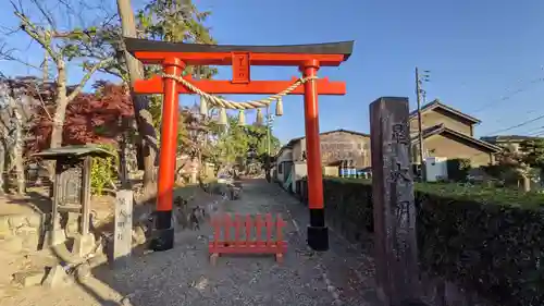 星大明社の鳥居