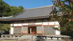 香山寺の本殿