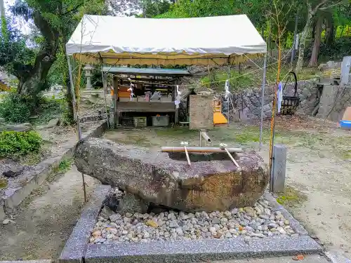 山口八幡社の手水