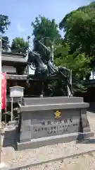 味鋺神社の像