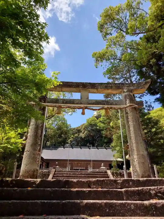 黒髪神社の鳥居