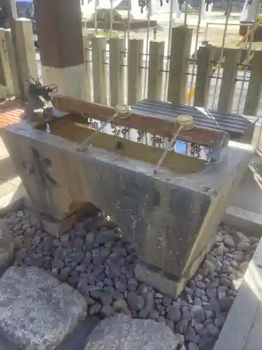 素盞男社の手水舎