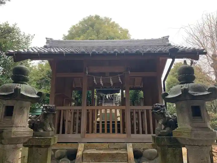 澳津社(一色森山)の本殿・本堂