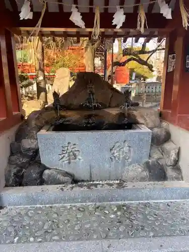 浅草神社の手水舎