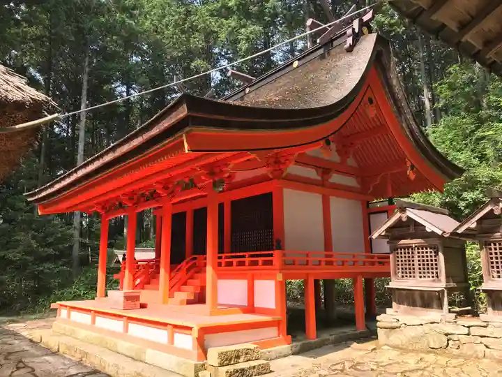 上鴨川住吉神社の本殿・本堂