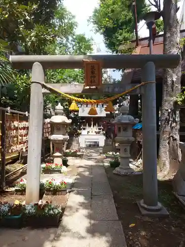 高円寺氷川神社の末社・摂社