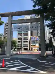 靖國神社の鳥居